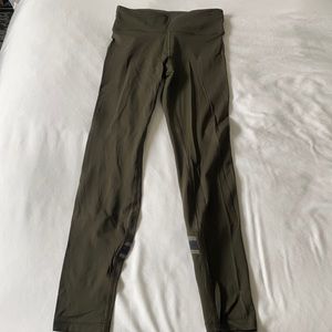 Olive Lululemon leggings with Striping Detail